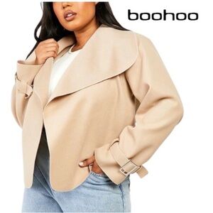 20W Boohoo Women’s Plus Waterfall Cuffed Jacket in Stone Colourway